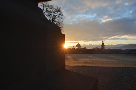 Sonnenaufgang Gebäude